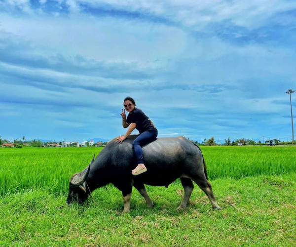 Buffalo Riding – Hoi An Eco Tour