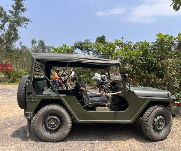 Da Nang Son Tra Peninsula Jeep Tour